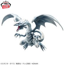 Cargar imagen en el visor de la galería, Yu-Gi-Oh! - Blue Eyes White Dragon - Nuevo OB
